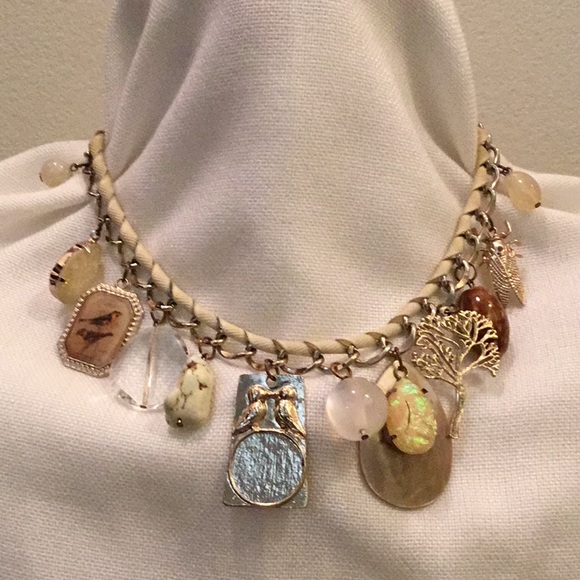 Precious silver chain choker with 12 Charms - Picture 2 of 6